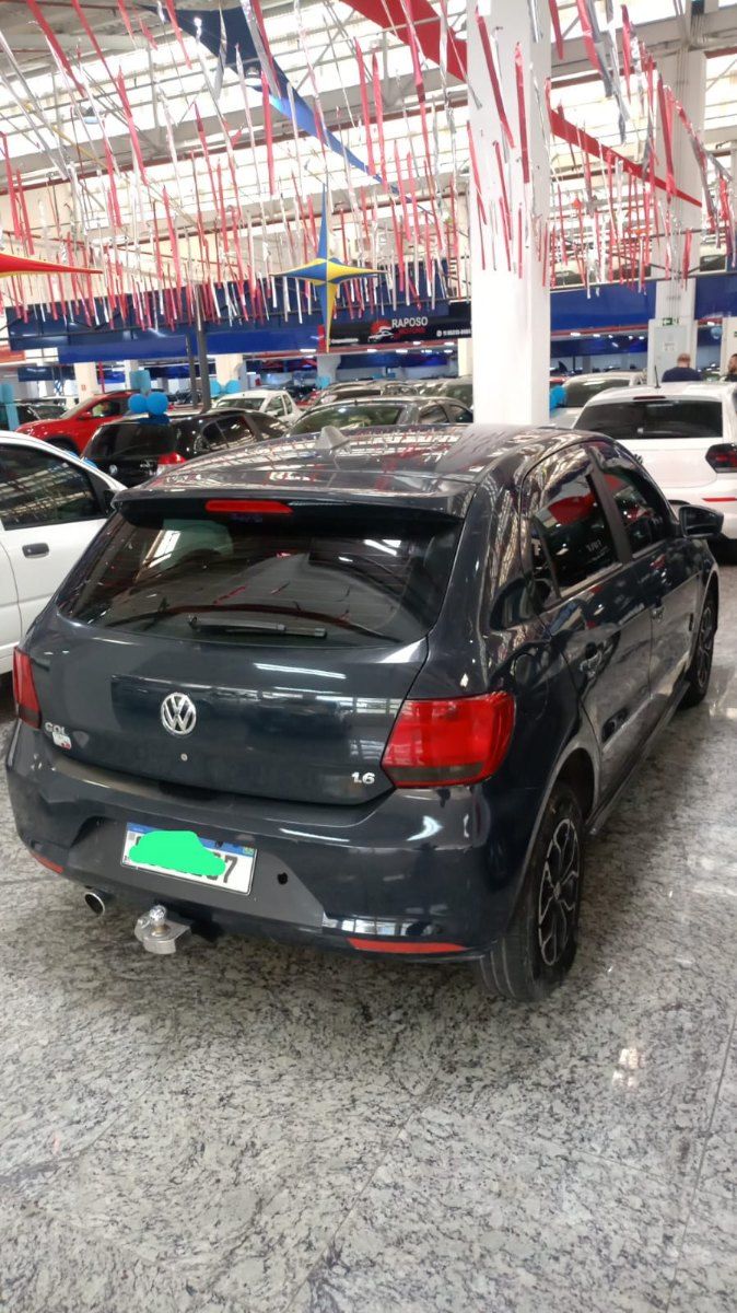 gol 1.6 top com multimidia + camera de re + sensor de re 2013