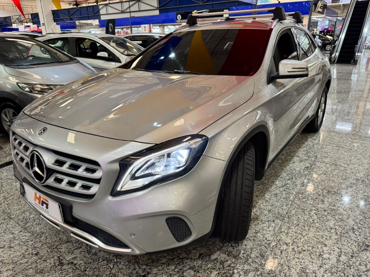 GLA 200 Style 1.6 TB 16V/Flex Aut