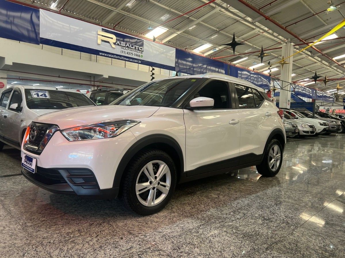 KICKS S 1.6 16V FlexStar 5p Mec.