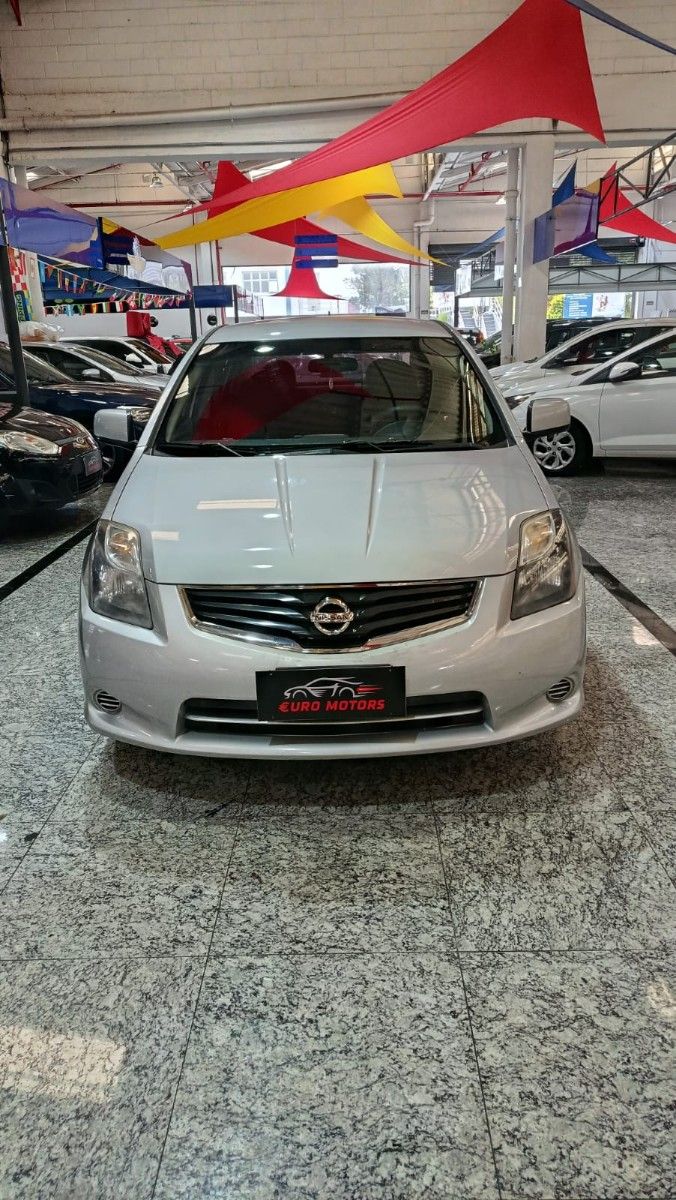 NISSAN SENTRA 2.0 MANUAL