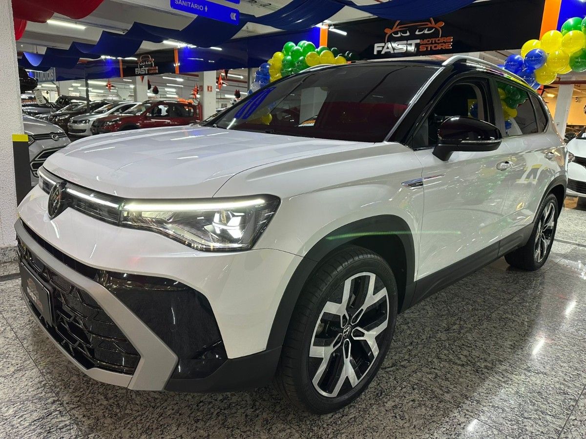 Volkswagen Taos