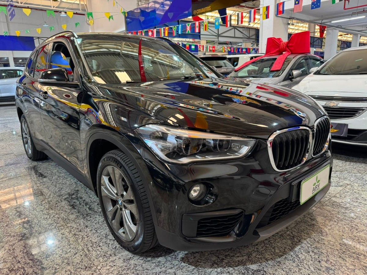 BMW - X1 2.0 16V TURBO ACTIVEFLEX SDRIVE20I 4P AUTOMÁTICO