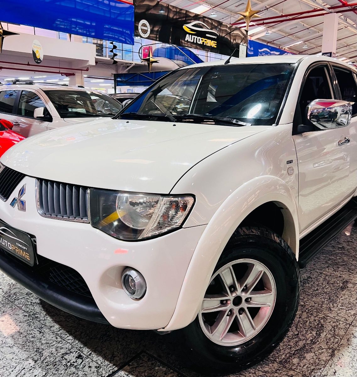 Mitsubishi L200 Triton HPE 3.5 V6 Flex Automática 2010